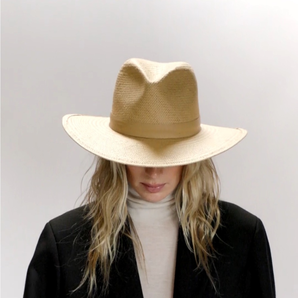 Stylish Tan Straw Hat packable